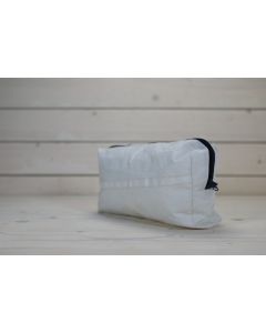 Kulturtasche aus gebrauchtem Segel