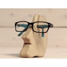 Brillenhalter aus Holz Nase